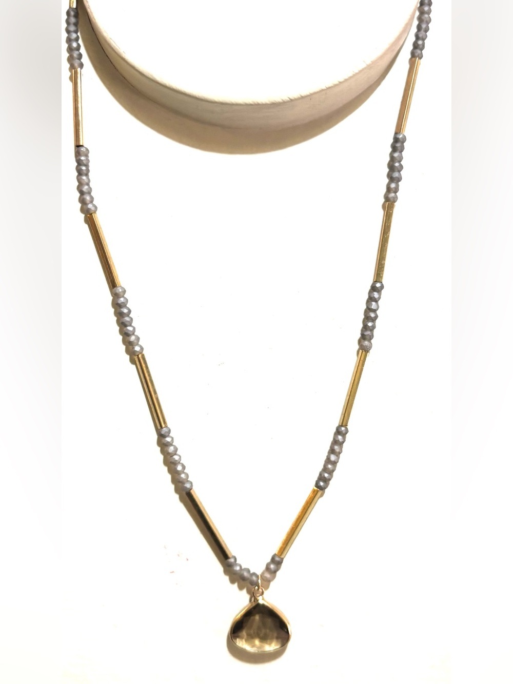 Gold and Gray Beaded & stone Women's Necklace - Elegant Minimalist Jewelry